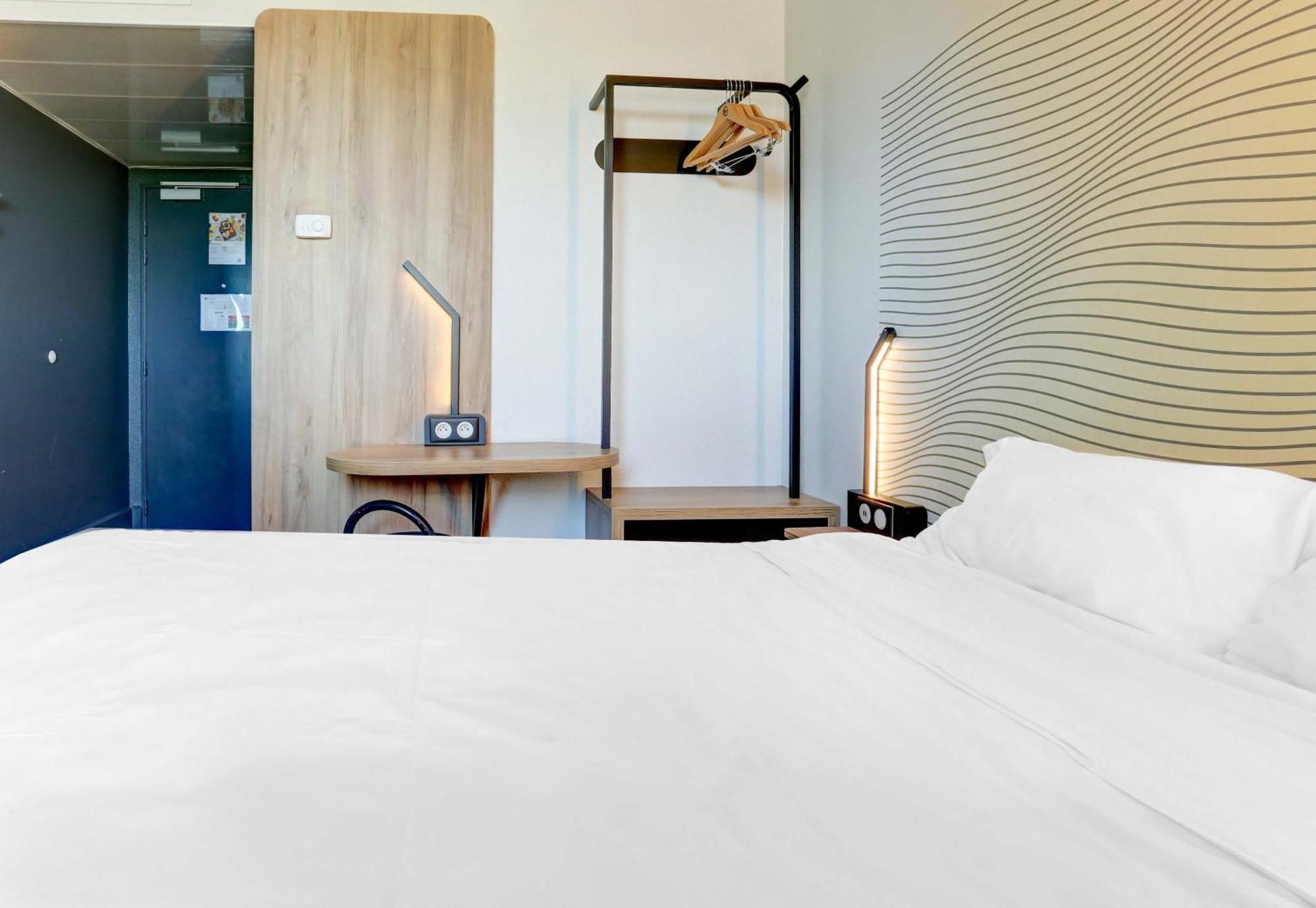 B&B Hotel Reims Bezannes ภายนอก รูปภาพ